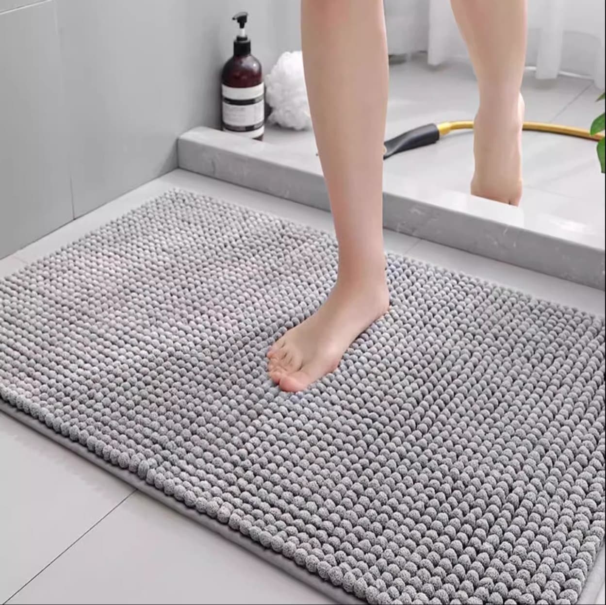 ふわふわ玉編み足触り抜群バスマット ポリエステル